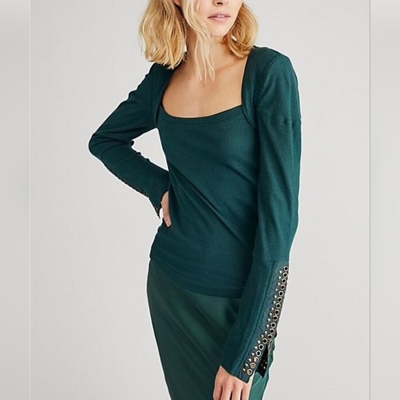 Free People A Little Unruly Square Neck Thermal in Green Gable Size Medium - Picture 2 of 10